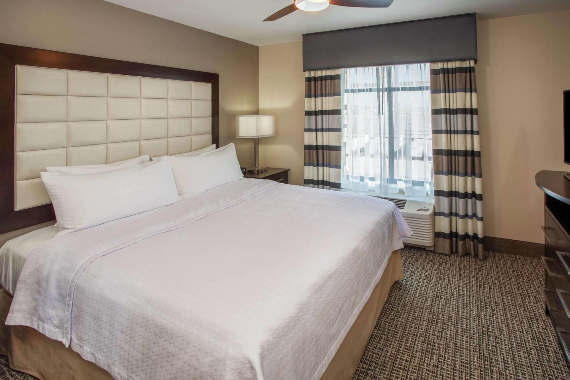 Homewood Suites By Hilton Munster Exterior photo